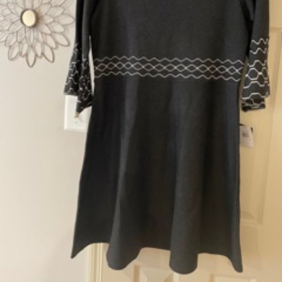 NWT Gabby Skye, New Long Sleeve Dress, size 1X - Picture 2 of 8